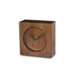 Relógio de mesa Round em madeira maciça